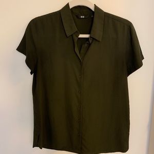 Uniqlo Rayon Short-Sleeve Blouse